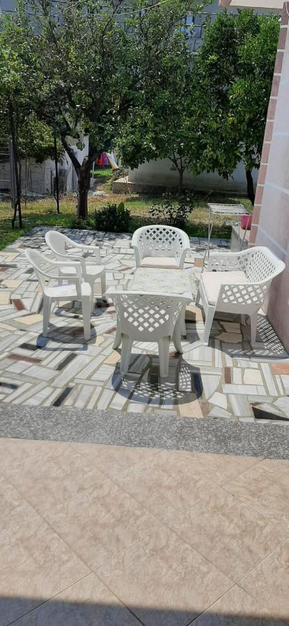 Apartments Orkidea 사밀 외부 사진